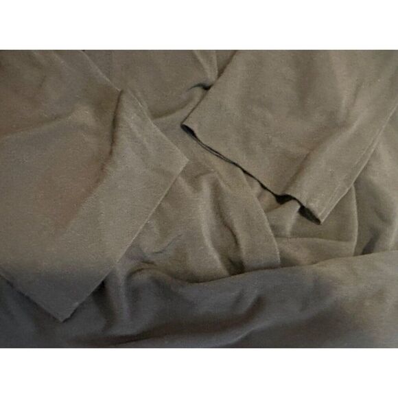 M.M. LAFLEUR Black Denevue Surplice Top Medium - Picture 6 of 9